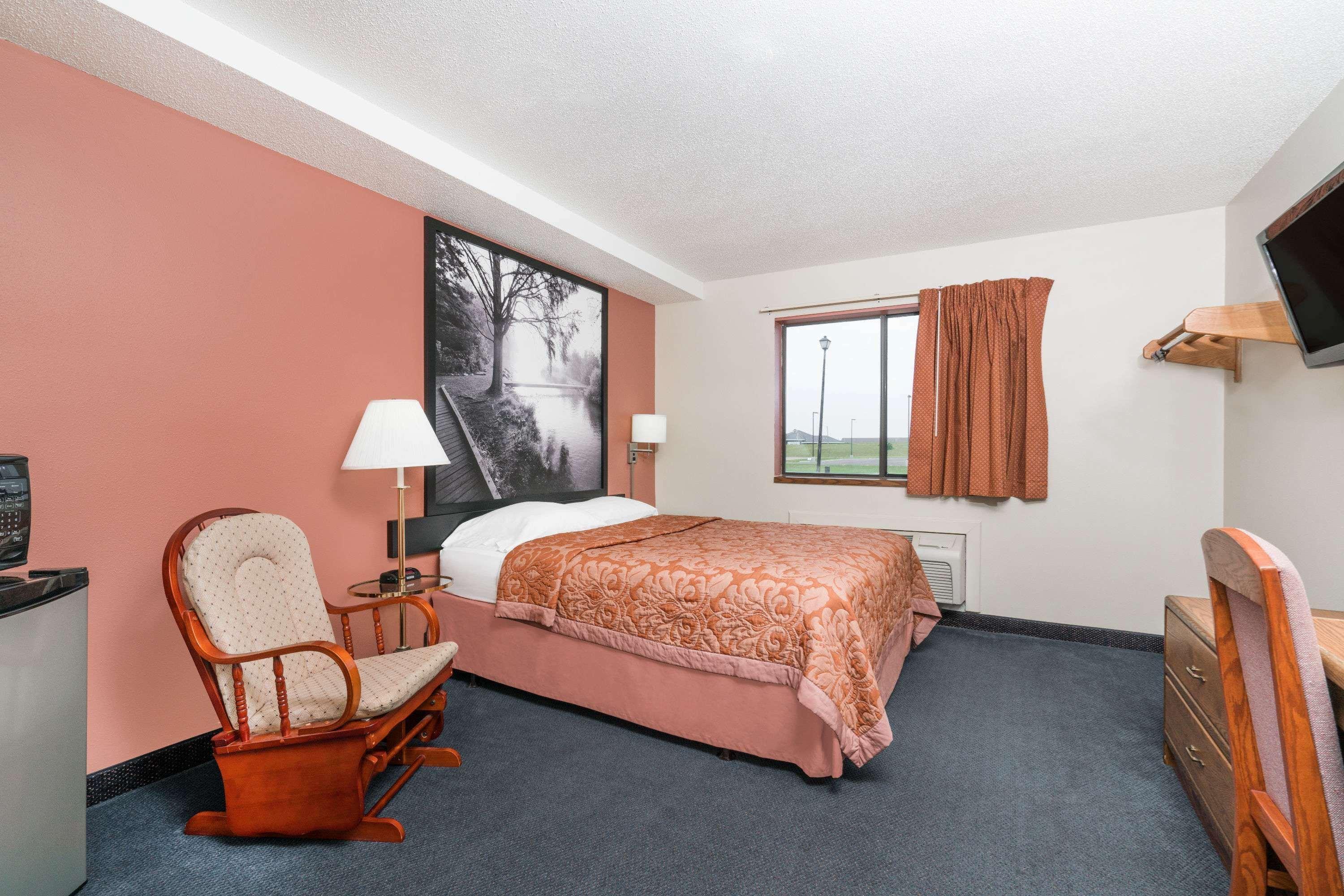 Super 8 By Wyndham Perham Exterior foto